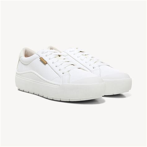 dr scholl's white sneakers women.